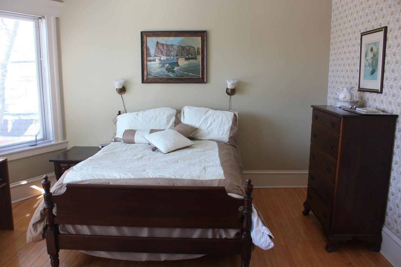 מונקטון Downtown Bed & Breakfast מראה חיצוני תמונה