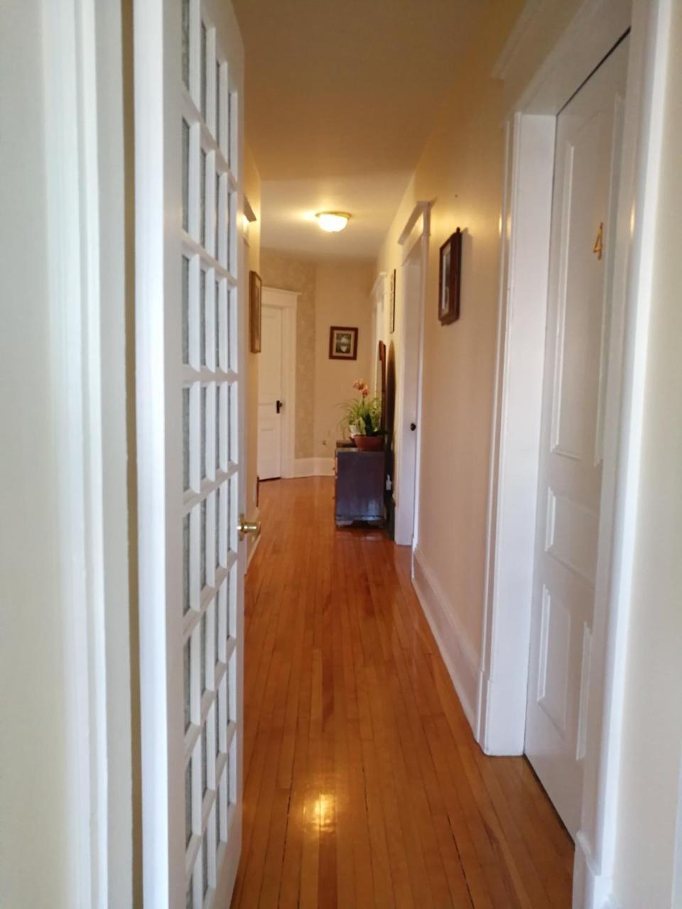 מונקטון Downtown Bed & Breakfast מראה חיצוני תמונה